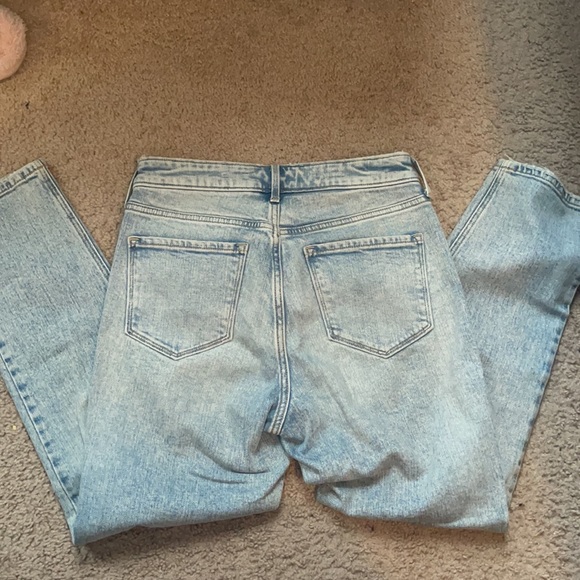 Old Navy Mom Jeans - Picture 2 of 4